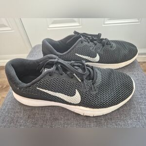Nike Black and White Sneakers